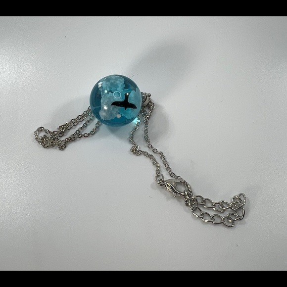 $3 Raven ball necklace new $3 if bundled - Picture 6 of 15